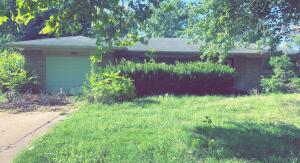 2102 E Seminole St, Springfield, MO 65804 photo 1