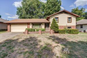 4030 S Patton Ave, Springfield, MO 65807 photo 1