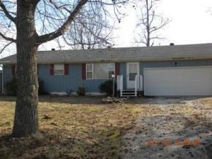 604 S Barwick Pl, Willard, MO 65781 photo 1