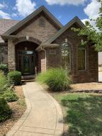 5605 S Moonshine Ct, Springfield, MO 65804 photo 1