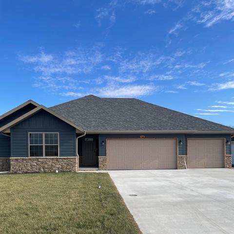 512 N Stella Ct, Willard, MO 65781 photo 1