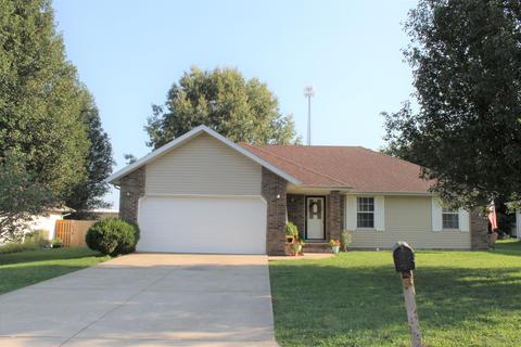 204 E Blue Jay St, Clever, MO 65631 photo 1