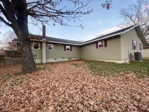 1050 Zimmerman Ln, Cabool, MO 65689 photo 1