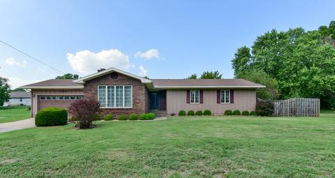 106 Brown St, Monett, MO 65708 photo 1