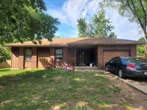801 E Scott Wayne Dr, Nixa, MO 65714 photo 1