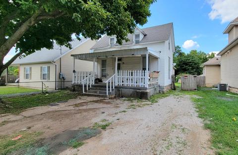 641 W Scott St, Springfield, MO 65802 photo 1