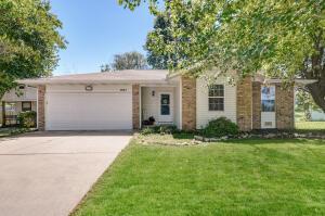 1502 E Windridge Cir, Ozark, MO 65721 photo 1