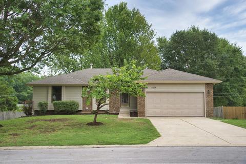 4354 S Holiday Ave, Springfield, MO 65810 photo 1