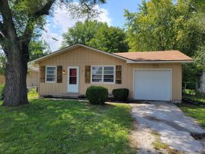 1667 N Patterson Ave, Springfield, MO 65803 photo 1