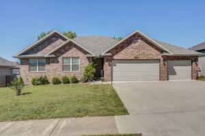 1919 W Hill St, Springfield, MO 65803 photo 1