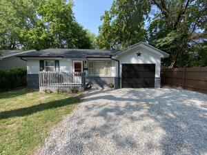 1541 E Mcgee St, Springfield, MO 65804 photo 1