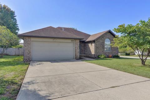 4030 W Watkins St, Springfield, MO 65802 photo 1