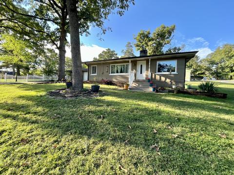 157 Lickleider Ave, Forsyth, MO 65653 photo 1