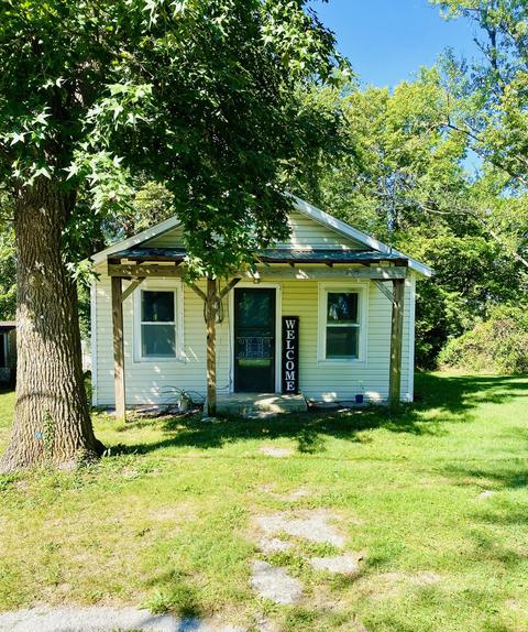 703 S 4th St, Ozark, MO 65721 photo 1