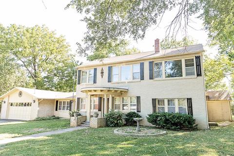3270 N Barnes Ave, Springfield, MO 65803 photo 1