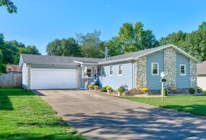 1036 E Greenwood St, Springfield, MO 65807 photo 1