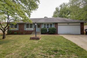 604 E Woodland St, Springfield, MO 65807 photo 1