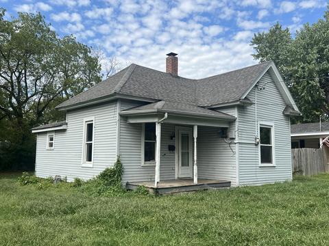2209 N Travis Ave, Springfield, MO 65803 photo 1