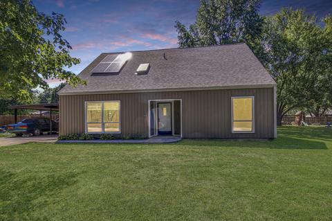 929 Mcphail Ave, Aurora, MO 65605 photo 1
