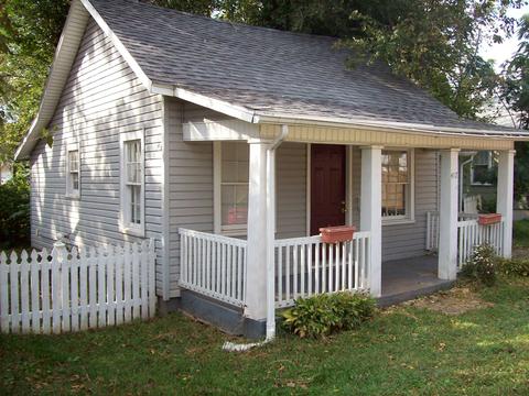 417 S Missouri Ave, Springfield, MO 65806 photo 1