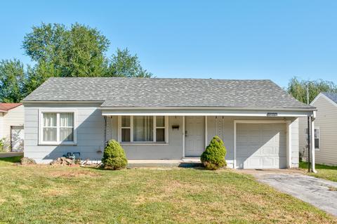 1915 E Cairo St, Springfield, MO 65802 photo 1