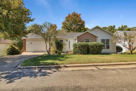 200 Blossom Vly, Branson, MO 65616 photo 1