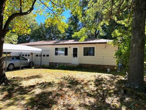 1014 Baretta Ct, Aurora, MO 65605 photo 1