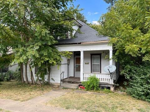907 W Harrison St, Springfield, MO 65806 photo 1