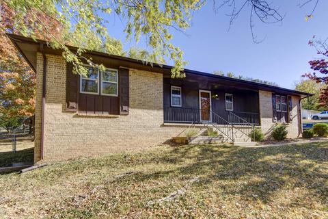 2035 W Melville Rd, Springfield, MO 65803 photo 1