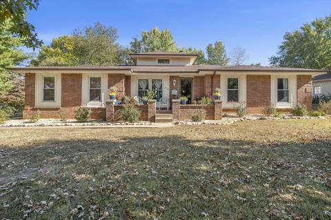 856 W Primrose St, Springfield, MO 65807 photo 1