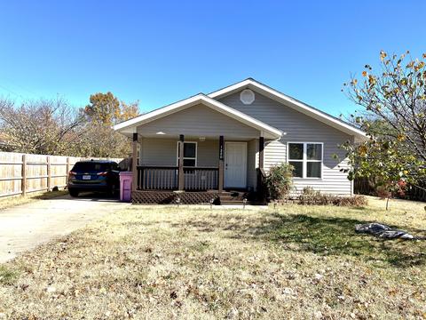1220 N Oak Park Dr, Springfield, MO 65802 photo 1