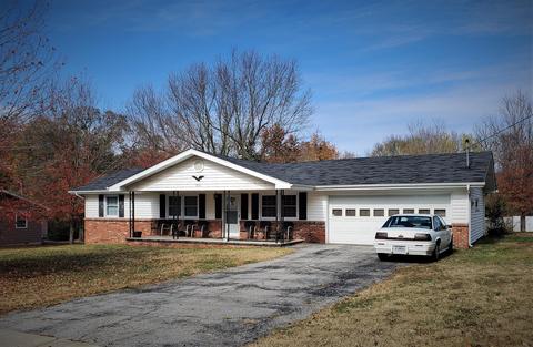 3031 E Gasconade St, Springfield, MO 65804 photo 1