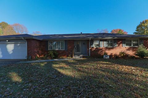657 W Sylvania St, Springfield, MO 65807 photo 1