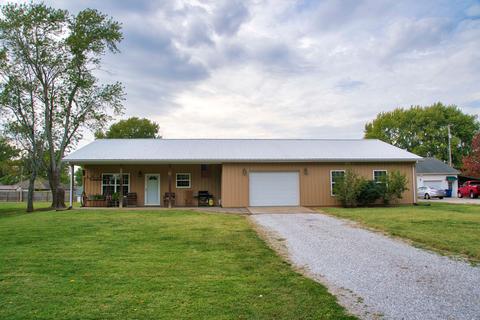 409 Kennedy Ave, Clever, MO 65631 photo 1
