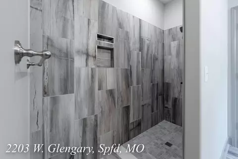 2203 W Glengary Ct, Springfield, MO 65810 photo 34