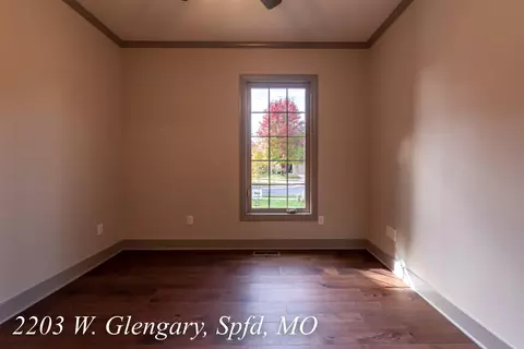 2203 W Glengary Ct, Springfield, MO 65810 photo 38