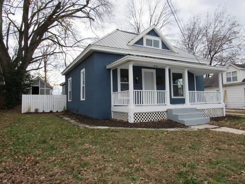 414 W Jackson St, Marshfield, MO 65706 photo 1