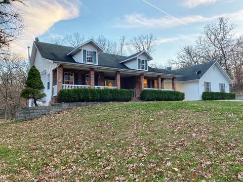 456 Lakewood Loop, Marshfield, MO 65706 photo 1