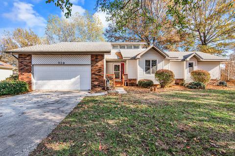710 N Delaware St, Nixa, MO 65714 photo 1