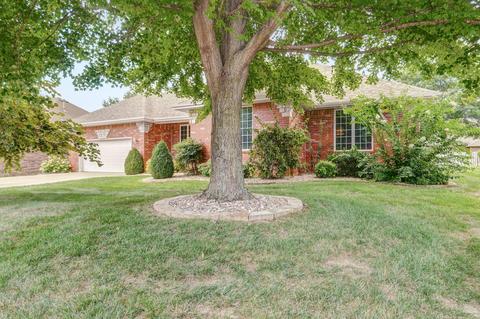 727 E Lakewood St, Springfield, MO 65810 photo 1
