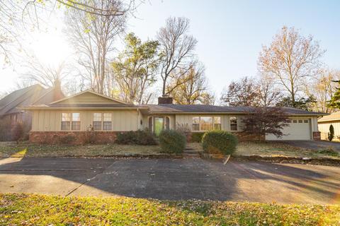 2505 S Camber Ave, Springfield, MO 65809 photo 1