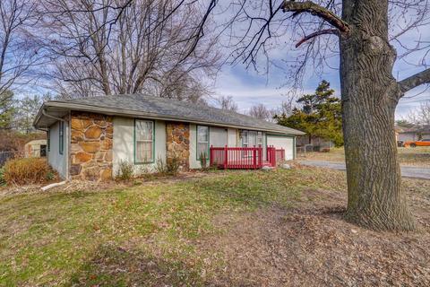 3305 W El Castile St, Springfield, MO 65807 photo 1
