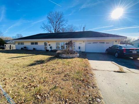 2228 E Bancroft St, Springfield, MO 65804 photo 1