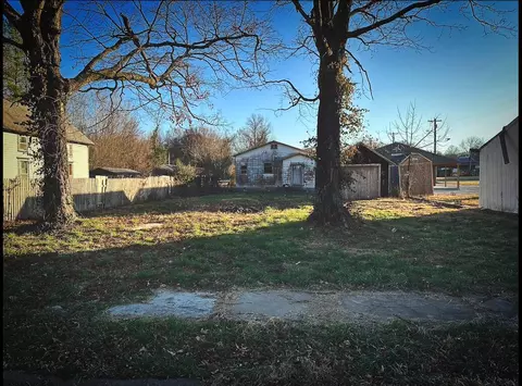 306 Cross St, Sarcoxie, MO 64862 photo 1