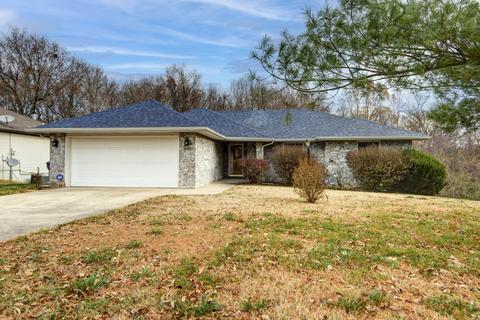 2920 S Eldon Ave, Springfield, MO 65807 photo 1