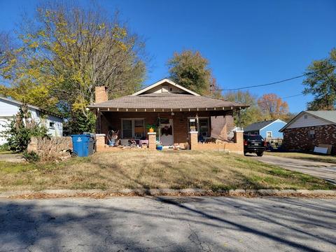 915 W Catalpa St, Springfield, MO 65807 photo 1
