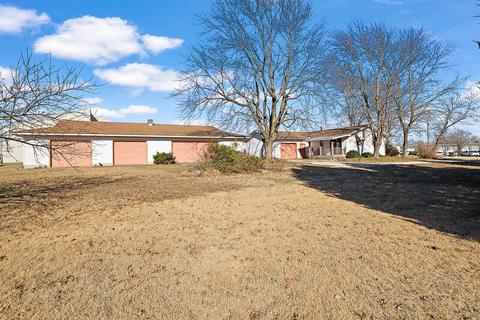 6101 N 23rd St, Ozark, MO 65721 photo 1