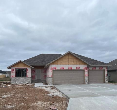 5585 W Mangrove St, Springfield, MO 65802 photo 1
