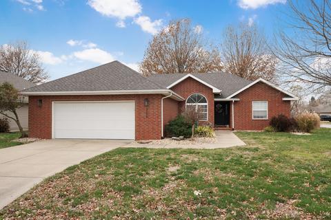 305 N Laurel Ln, Nixa, MO 65714 photo 1