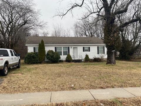 1339 E Norton Rd, Springfield, MO 65803 photo 1